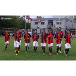 Gran debut ante Boca Unidos