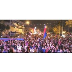 "Queremos ver un cartel diciendo que el supermercado se va a mudar"