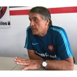 Hugo Tocalli: "Al Perrito Barrios lo quieren todos"