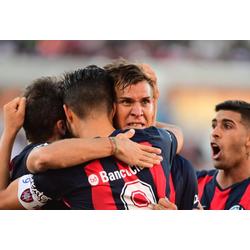 Para que el festejo sea completo se necesita un triunfo santo