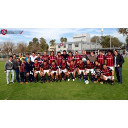 El Senior mantuvo el invicto