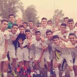 DOS VICTORIAS ANTE ESTUDIANTES (LA PLATA)