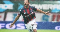 Cauteruccio, único punta en Varela