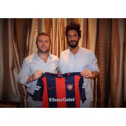 La firma de Angeleri